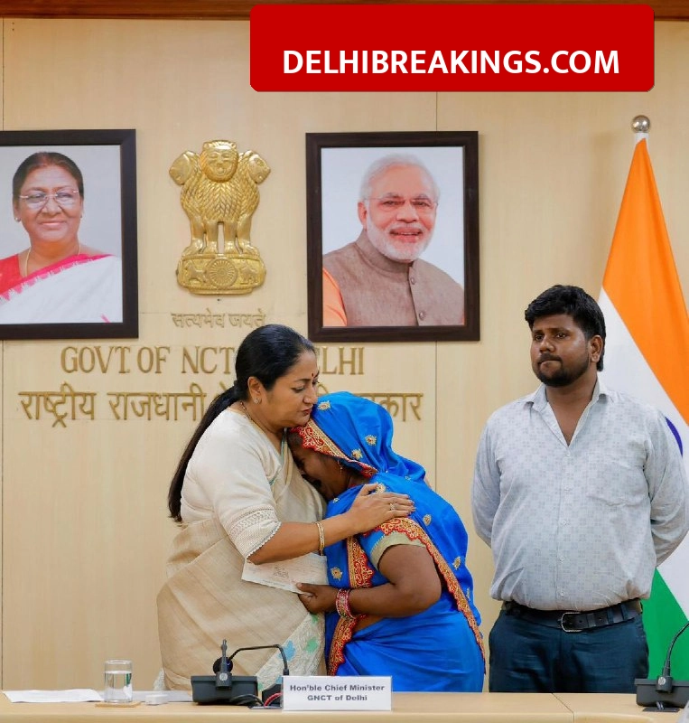 delhibreakings delhi govt 1 crore compensation frontline workers families Delhi Govt Provides ₹1 Crore Assistance to Families of 6 Frontline Workers, ASI Radhe Shyam's Family Among Recipients