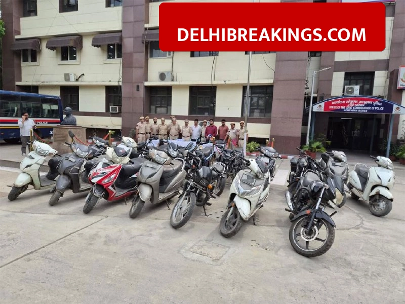 delhibreakings delhi police arrest two auto lifters rohini 18 stolen bikes recovered Rohini Police Arrests 2 Prolific Thieves, 18 Stolen Bikes and Illegal Arms Recovered
